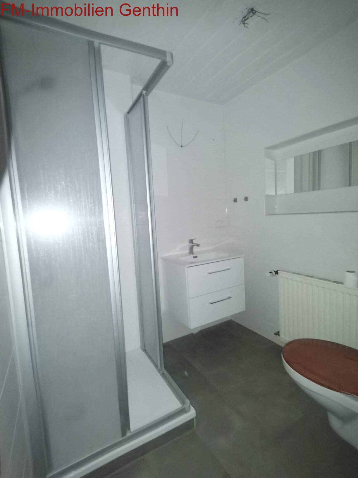 Bad mit Dusche