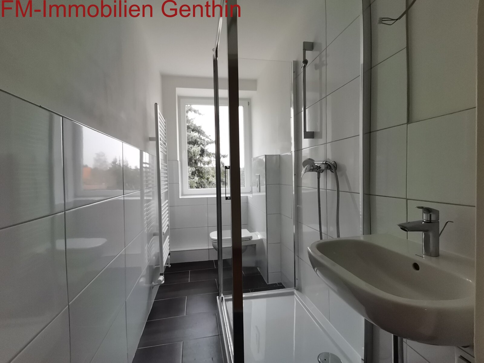Bad mit Fenster Bad mit Fenster